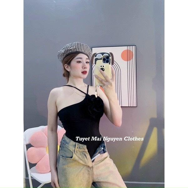 ÁO CROPTOP ÔM BODY ĐÍNH HOA HỒNG DÂY CHÉO CỰC SEXY VÀ SANG TRỌNG