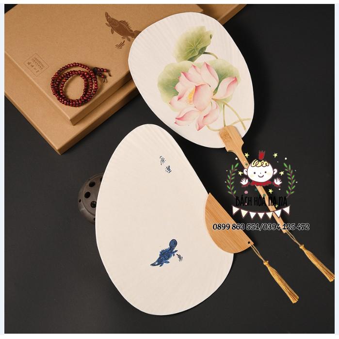 Quạt cổ trang Giấy Lụa 2021 Họa tiết màu nước sơn thủy 2 mặt nan gỗ - Cán gỗ - Tua rua Nana Shop