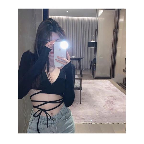 ÁO CROPTOP TAY DÀI DÂY ĐAN CHÉO