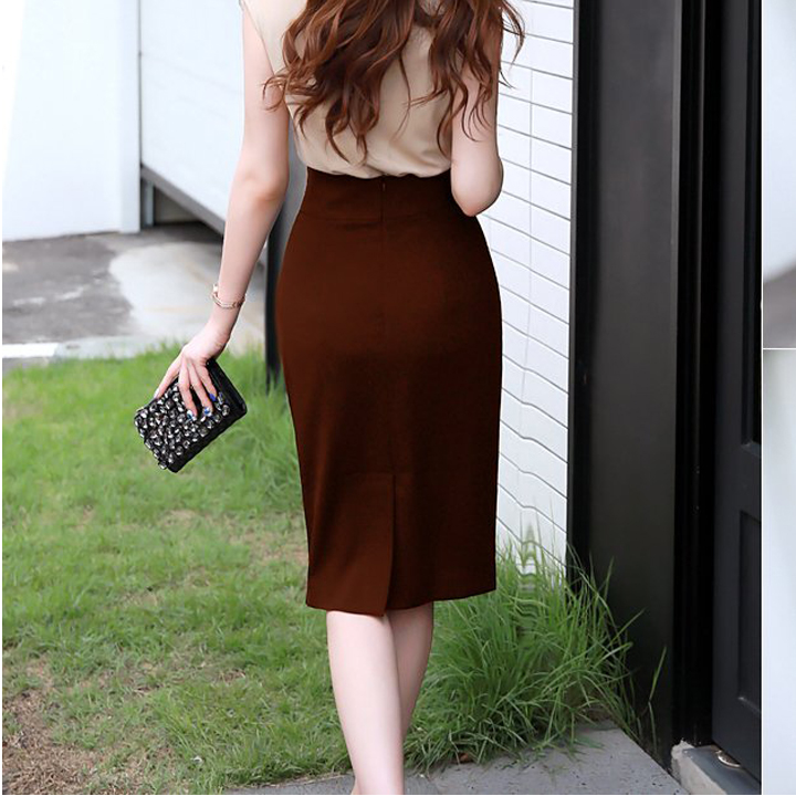 Chân Váy Nữ Công Sở New Design Thiết Kế Dáng Váy Midi, Dài 60cm ,Phối Nút, Phom Chuẩn Tôn Dáng Sang Trọng Vải Tốt co Giãn, Màu Đen CV0016