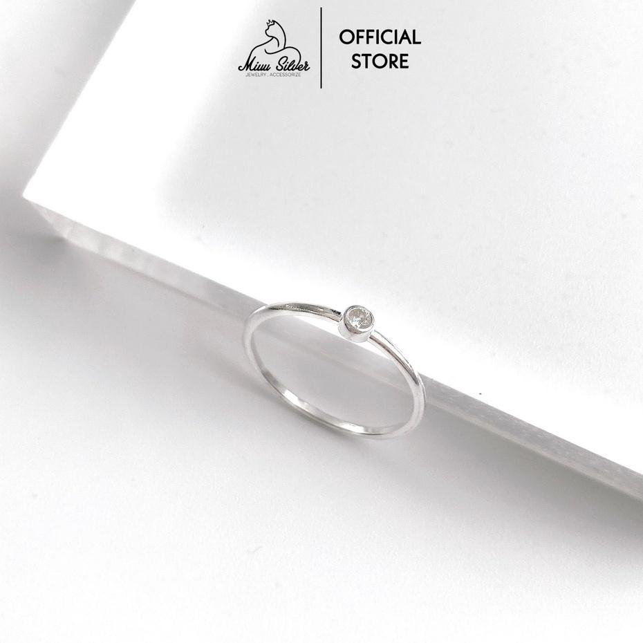 Nhẫn bạc nữ Miuu Silver, nhẫn trơn đính đá Tiny Ring