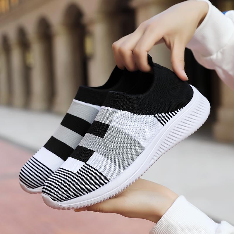 Người Phụ Nữ Giày Tennis Trơn Nữ Siêu Nhẹ Đỏ Giày Thể Thao Nữ Giày Thoáng Khí Đế Phẳng Ngoài Trời giày Đi Bộ Color: Black Tennis Shoes Shoe Size: 8