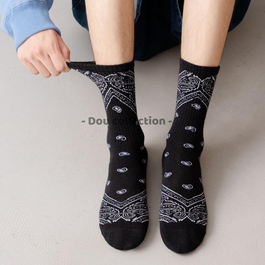 Vớ Tất Cotton Unisex Cổ Cao Họa Tiết BANDANA Phong Cách Đường Phố Cá Tính - Mã TV021