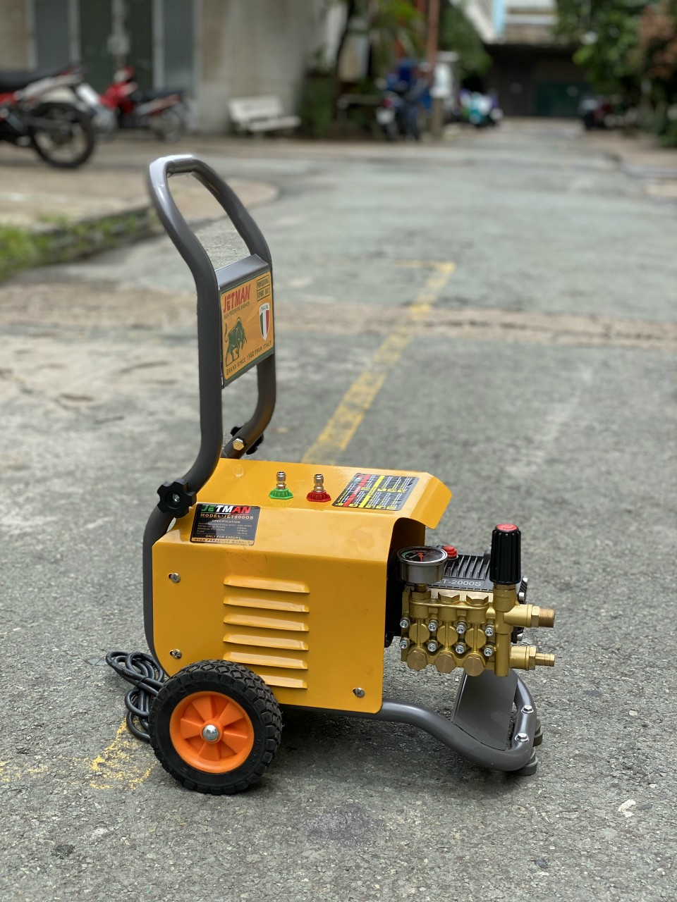 Máy rửa xe chỉnh áp cao cấp 2000W Jetman JET2000S New