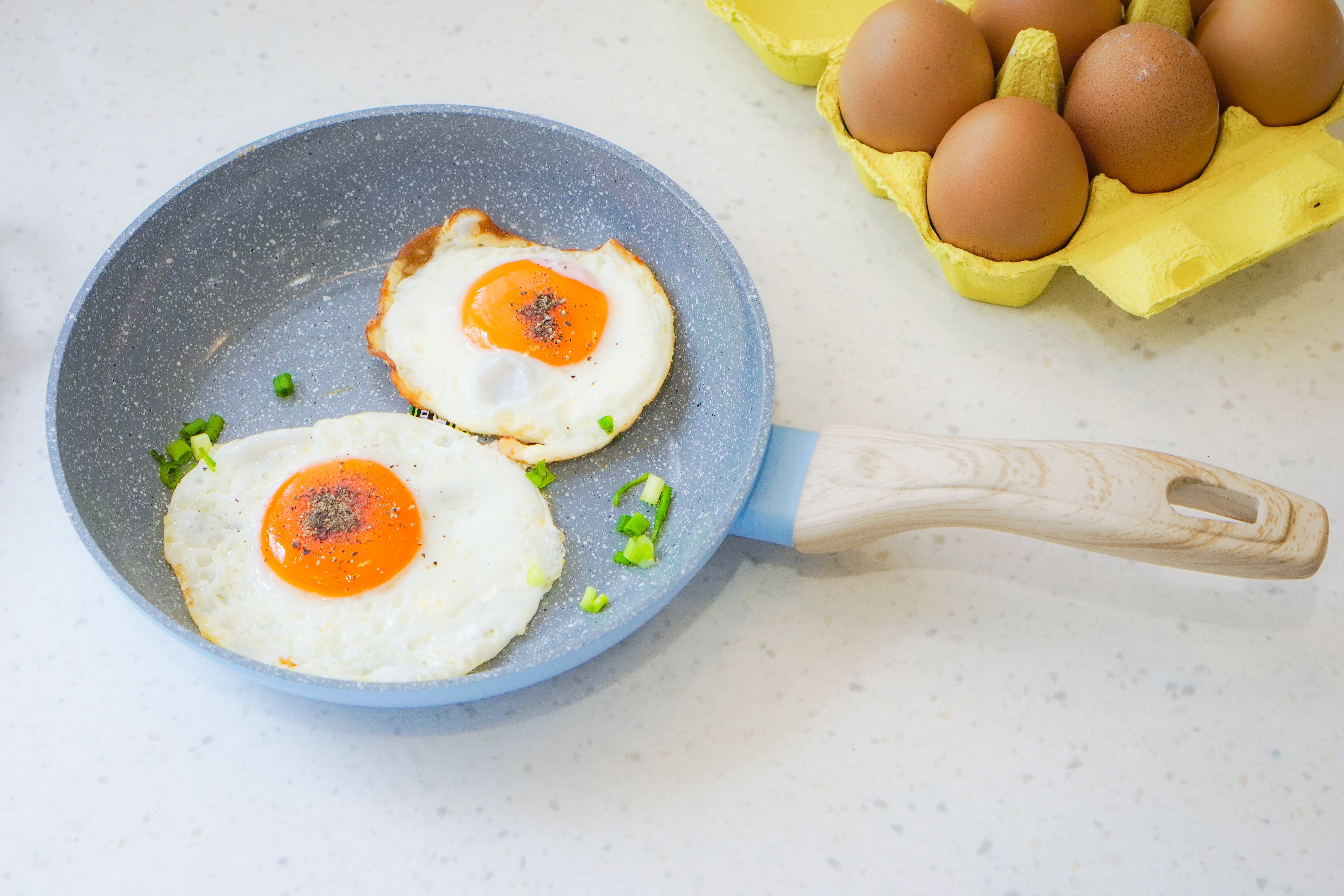 Bộ nồi chảo chống dính Ceramic đáy 6 lớp ăn dặm cho bé La gourmet Baby set màu xanh - sử dụng được tất cả loại bếp - 417886