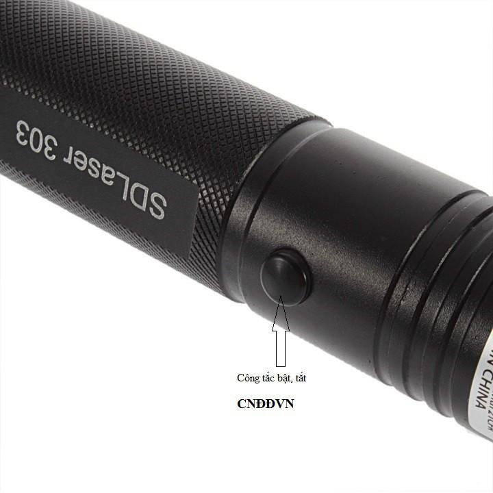 Đèn Laser cầm tay chiếu siêu xa SD303 ( Kèm pin 18650 3000 mAh )