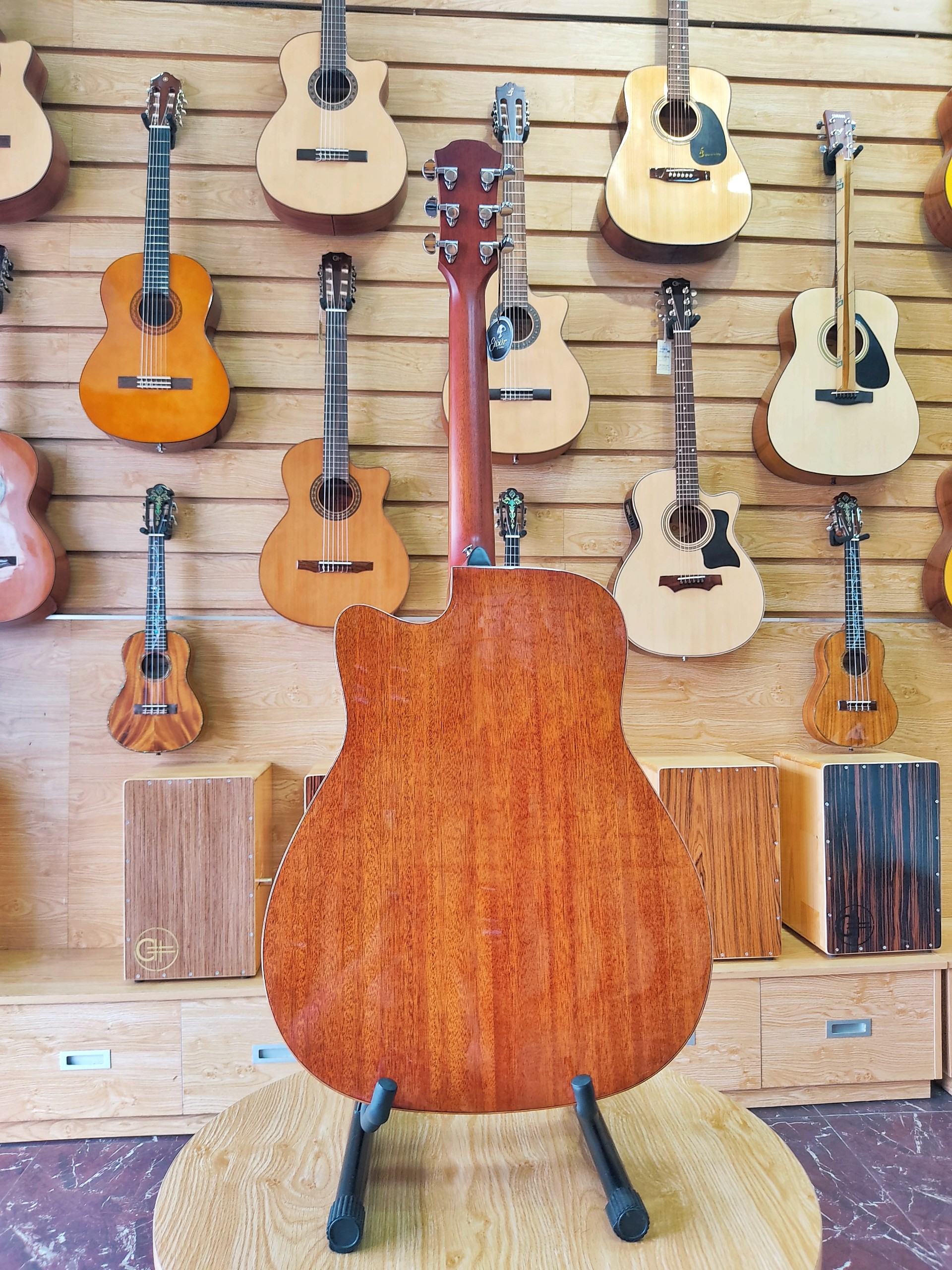 Đàn Guitar Acoustic Yamaha A1M Vintage Natural