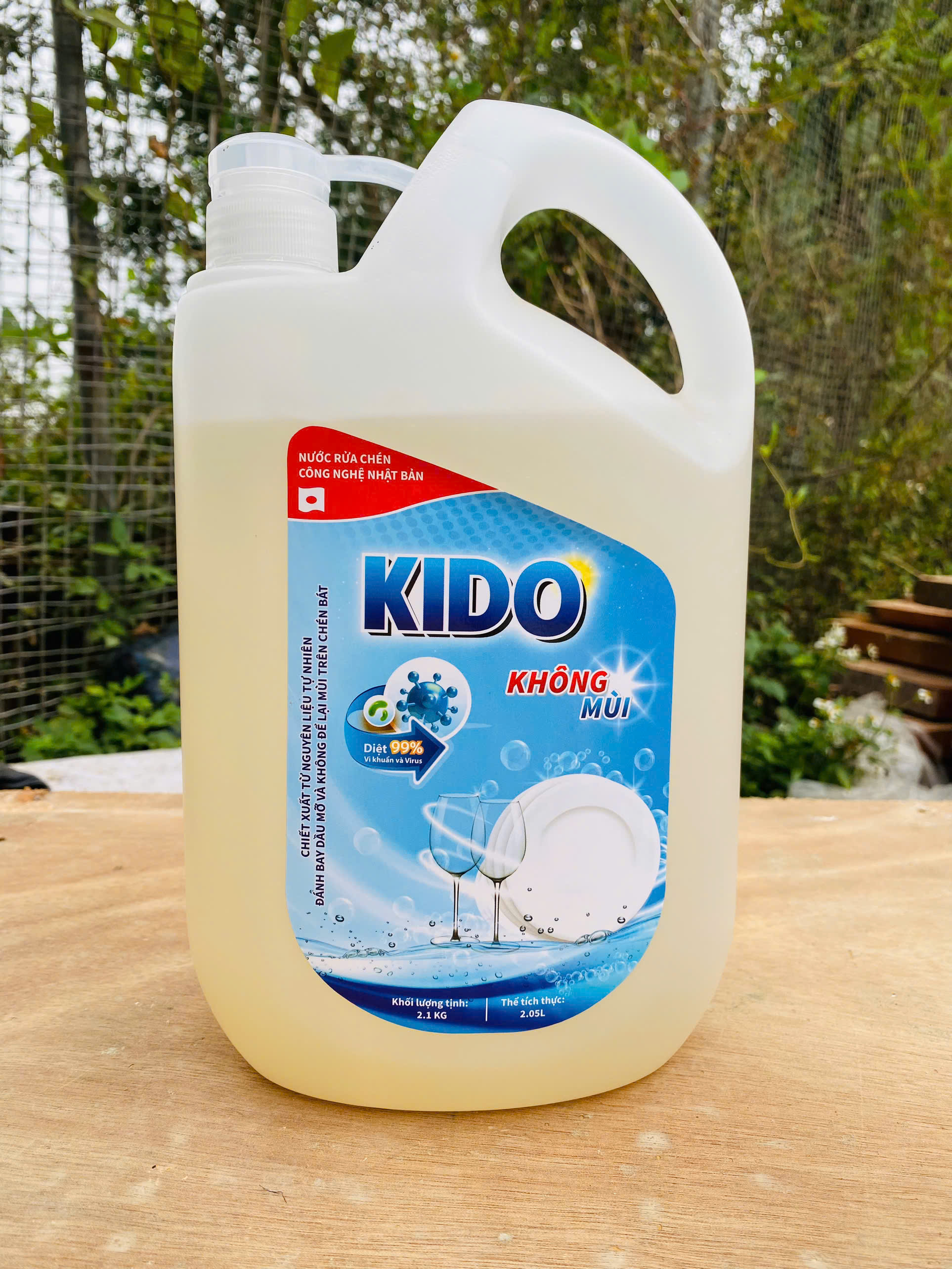 Nước Rửa Chén KIDO Không Mùi 2,1 Lít - Sạch Sẽ, An Toàn, Không Lo Hóa Chất