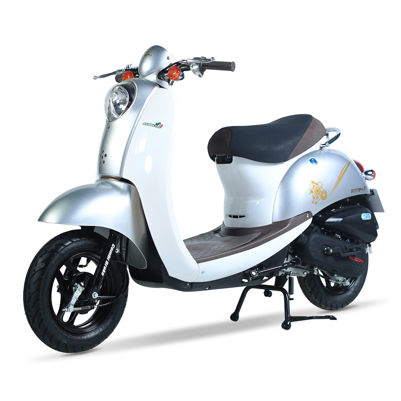 Xe ga 50cc Scoopy màu bạc