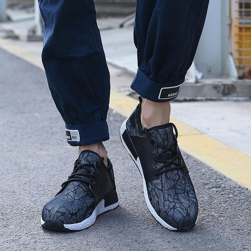 Giày thể thao thời trang dành cho nam và nữ