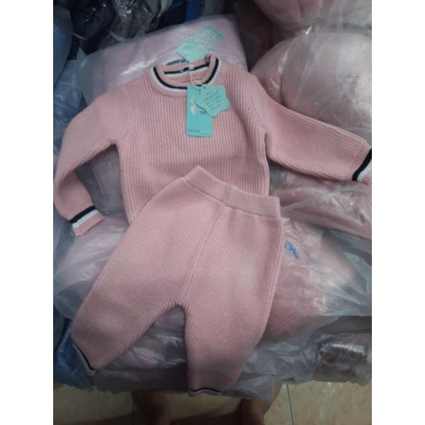 Bộ len qccc cho bé trai bé gái