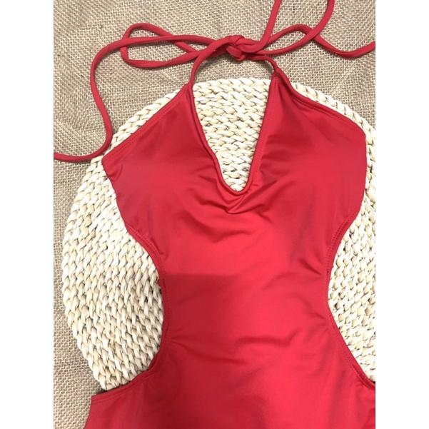 Bikini đan dây màu đỏ sexy