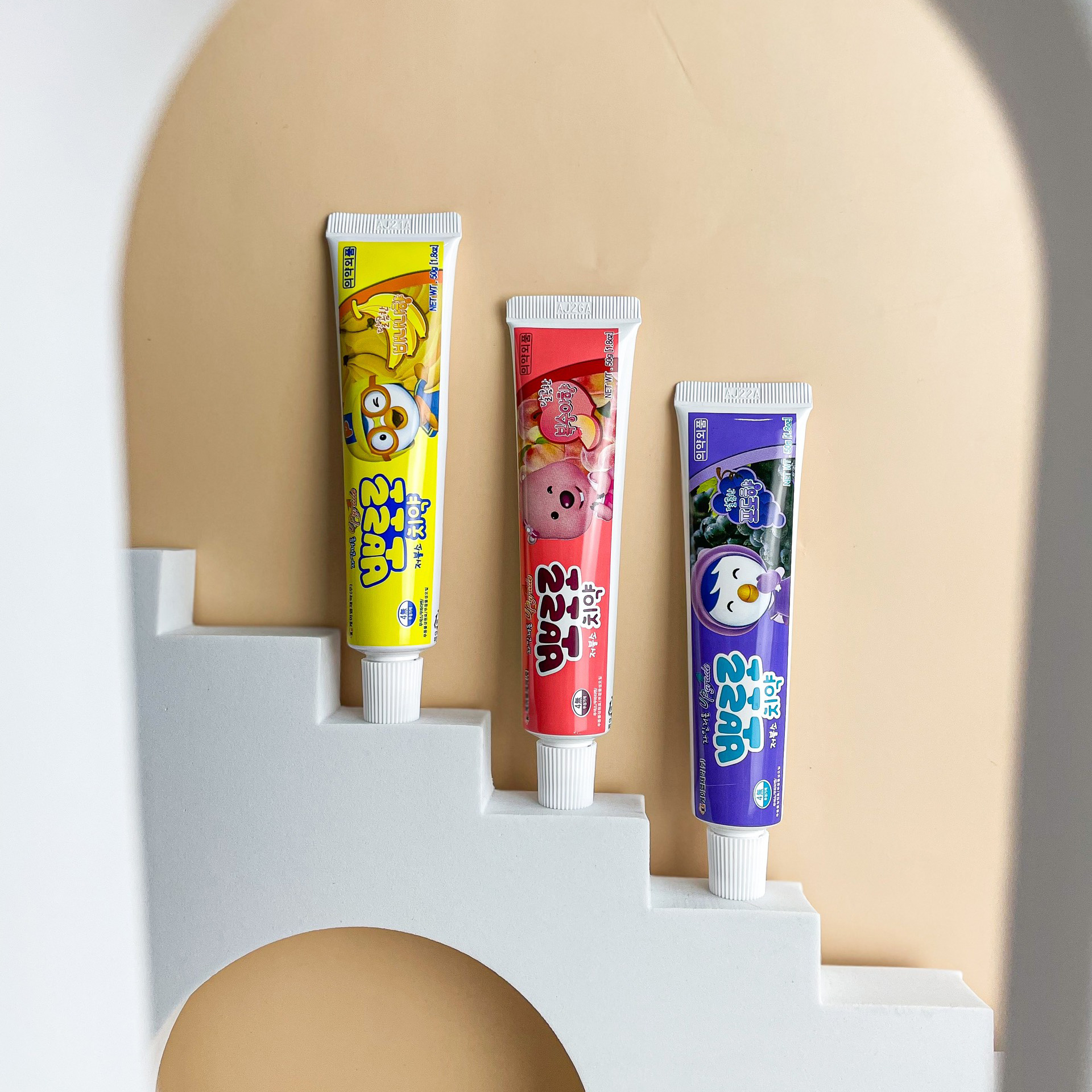Kem đánh răng Pororo có thể nuốt được cho bé từ 3 tuổi - vị Chuối 50g