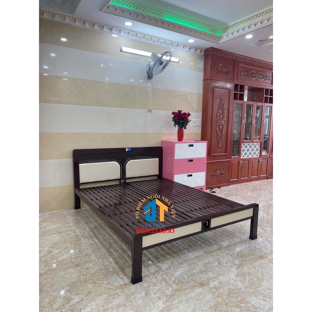 Giường sắt kiểu hộp nhiều kích thước từ 1m đến 1m8 mẫu 07 - ĐẠI THÀNH