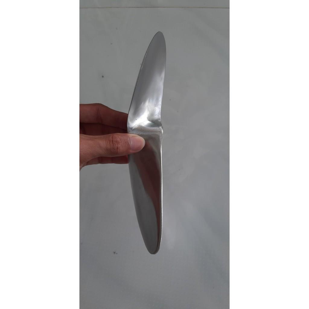 Chân vịt inox cốt ngay 11hp lỗ cốt gen 16mm
