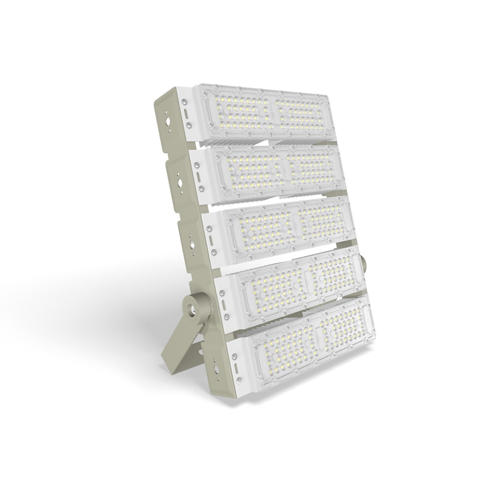 Đèn LED chiếu pha 150W Rạng Đông Model: CP07 150W Sử dụng chip LumiLED chuyên dụng cho chiếu sáng ngoài trời.