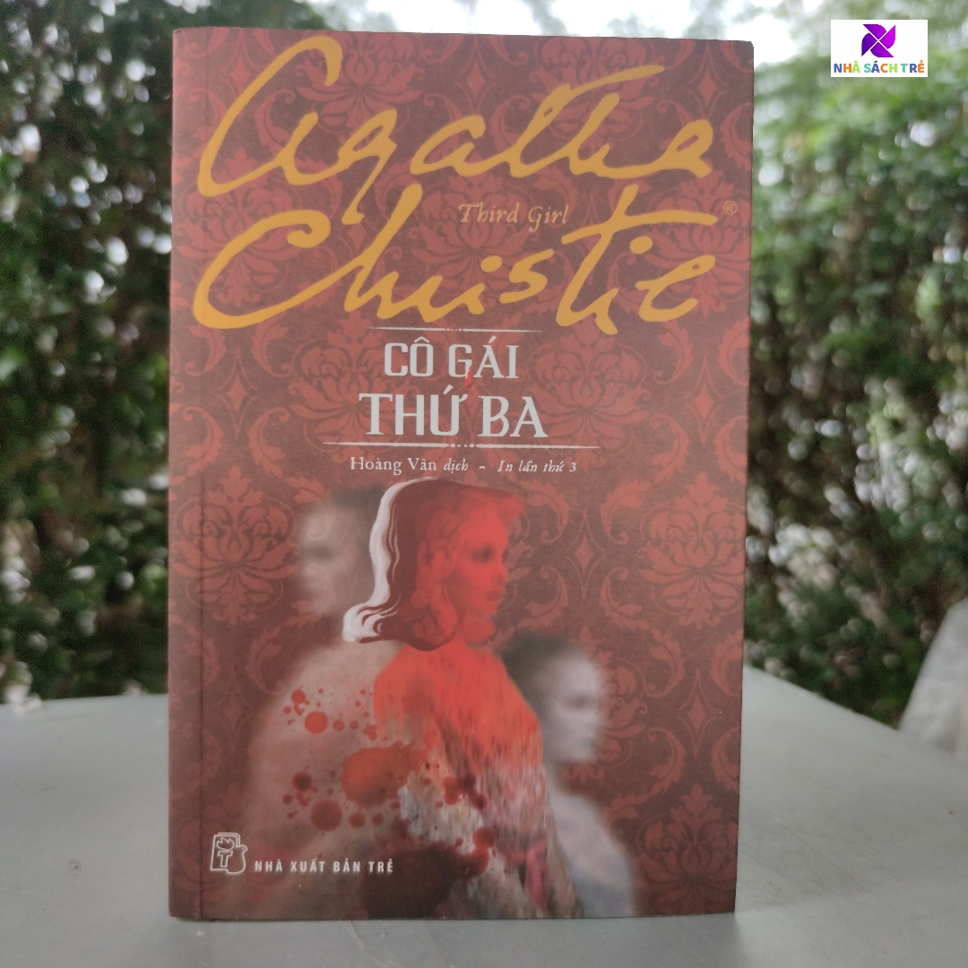 Cô Gái Thứ Ba