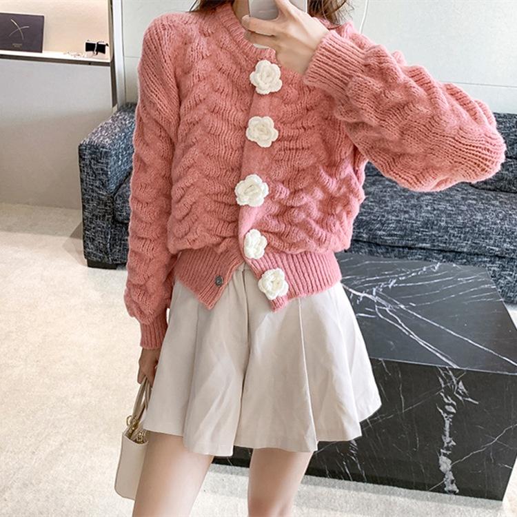 Hình ảnh Hàng Sẵn_ Áo khoác len cardigan mềm nút hoa phong cách retro Hadu shop