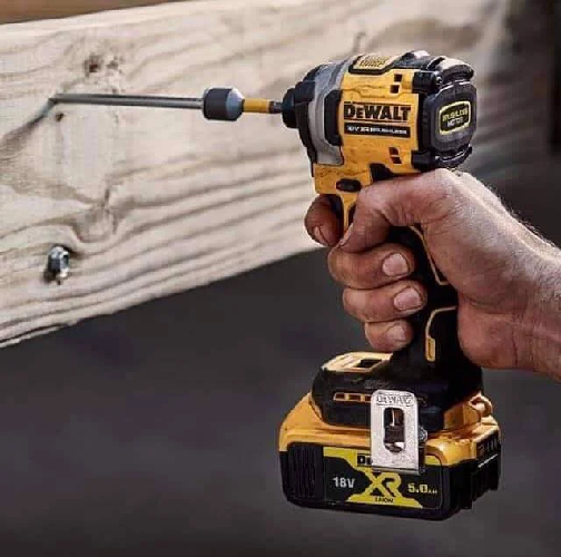 Máy bắt vít 20VMAX Dewalt DCF850N Hàng Chính hãng Bảo hành 3 năm,không chổi than, không bao gồm pin sạc