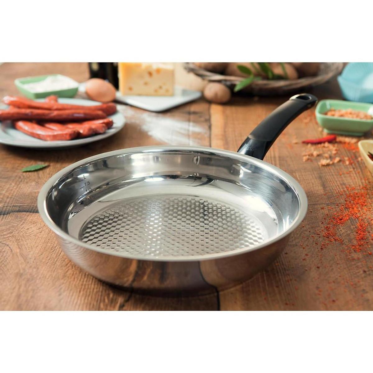 Chảo Inox Fissler Crispy Steelux Comfort, Dùng Cho Mọi Loại Bếp, Made In Germany, Hàng Chính Hãng