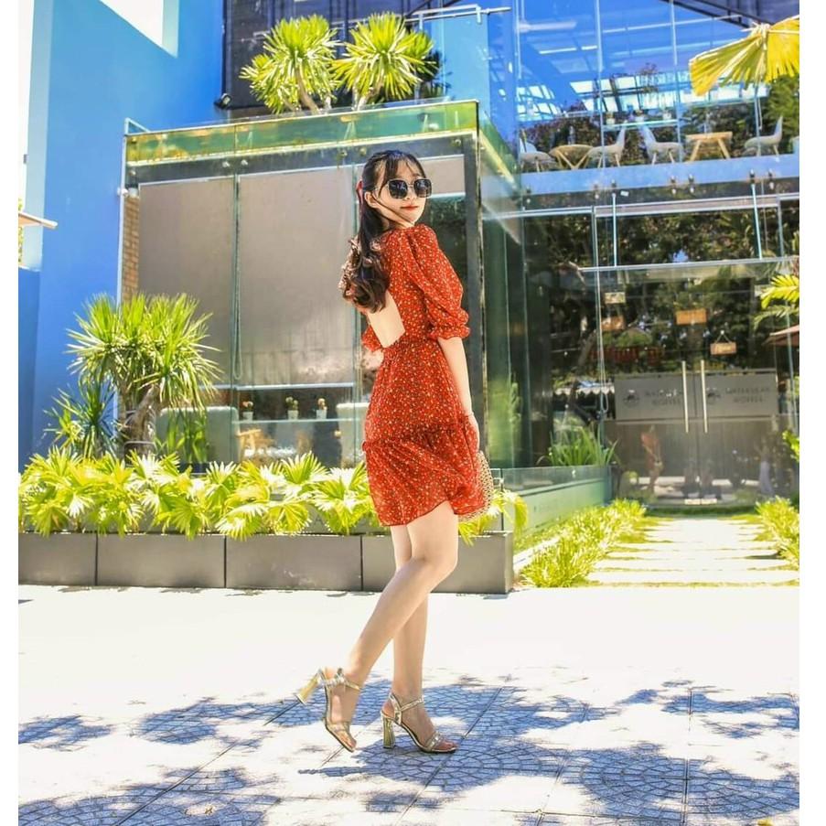 Đầm xoè hoa nhí nhấn bèo hở lưng siêu xinh