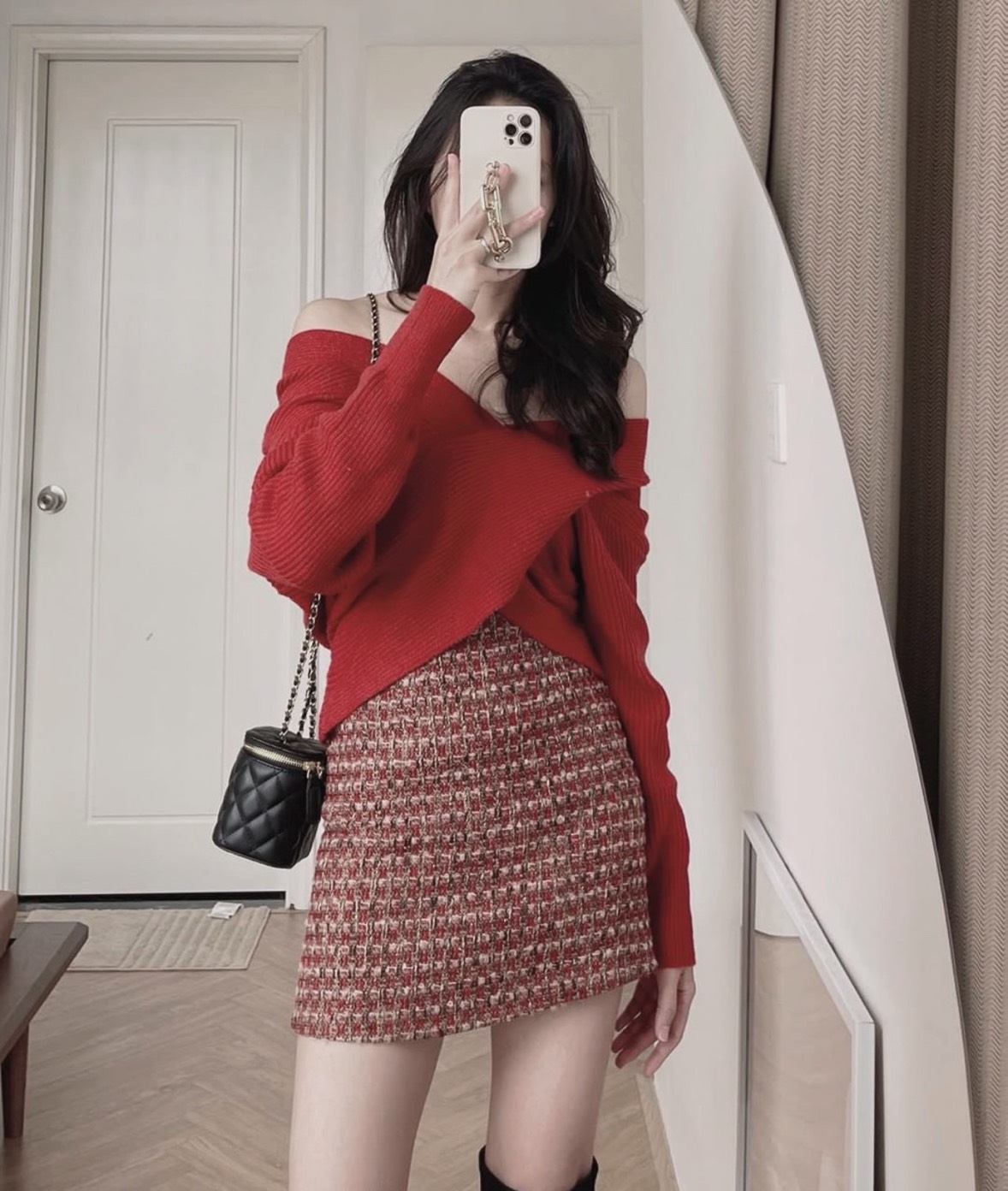 SET ÁO CROPTOP LEN TAY DÀI + CHÂN VÁY NGẮN ĐỎ GIÁNG SINH NOEL