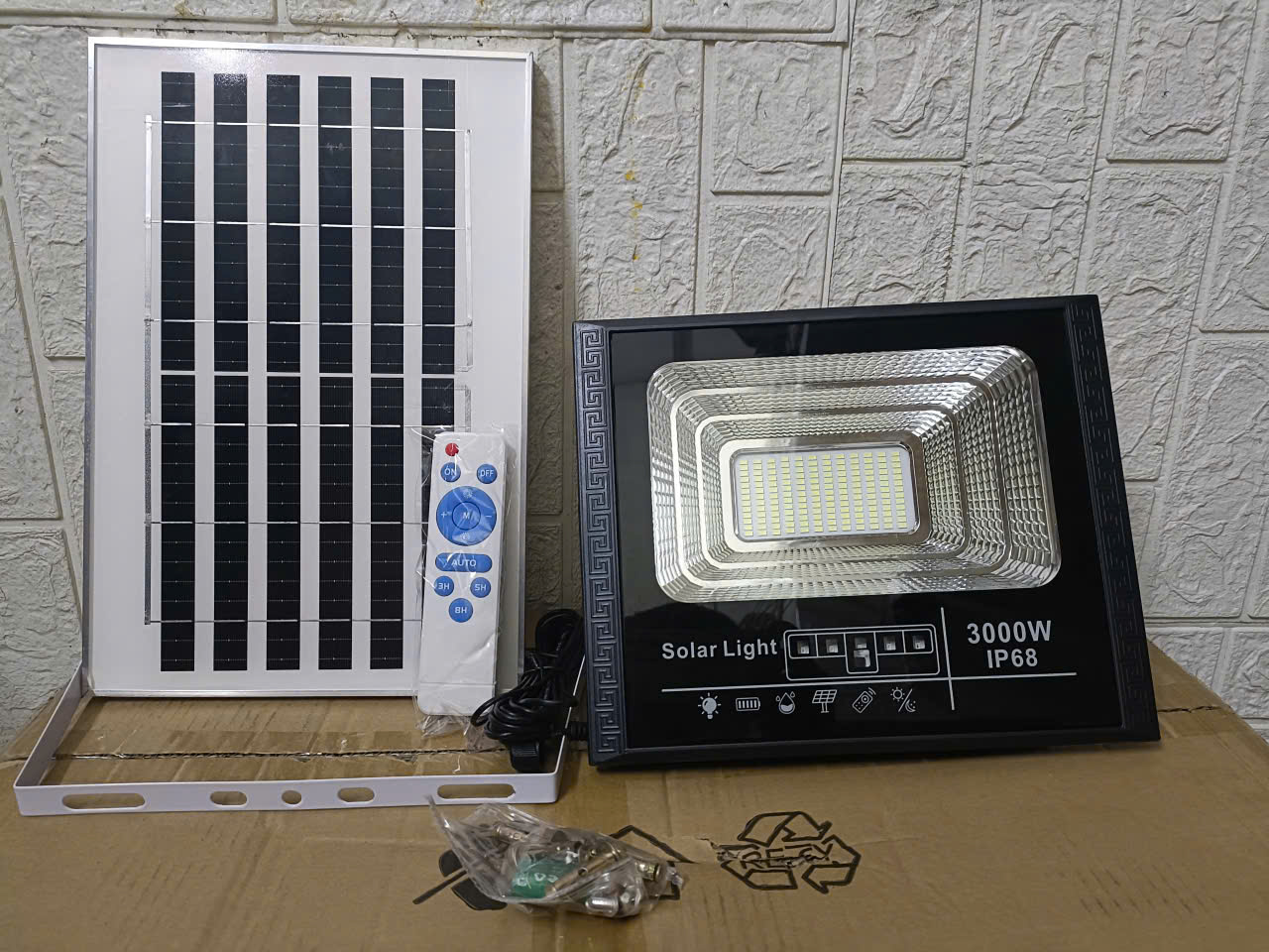 Đèn Led Năng Lượng Mặt Trời Chiếu Sáng Ngoài Trời IP65 100W AZONE