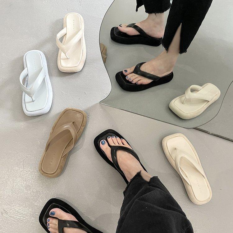 Ulzzang Middle Heel Comfortable Clip Flat Slipper Sandals