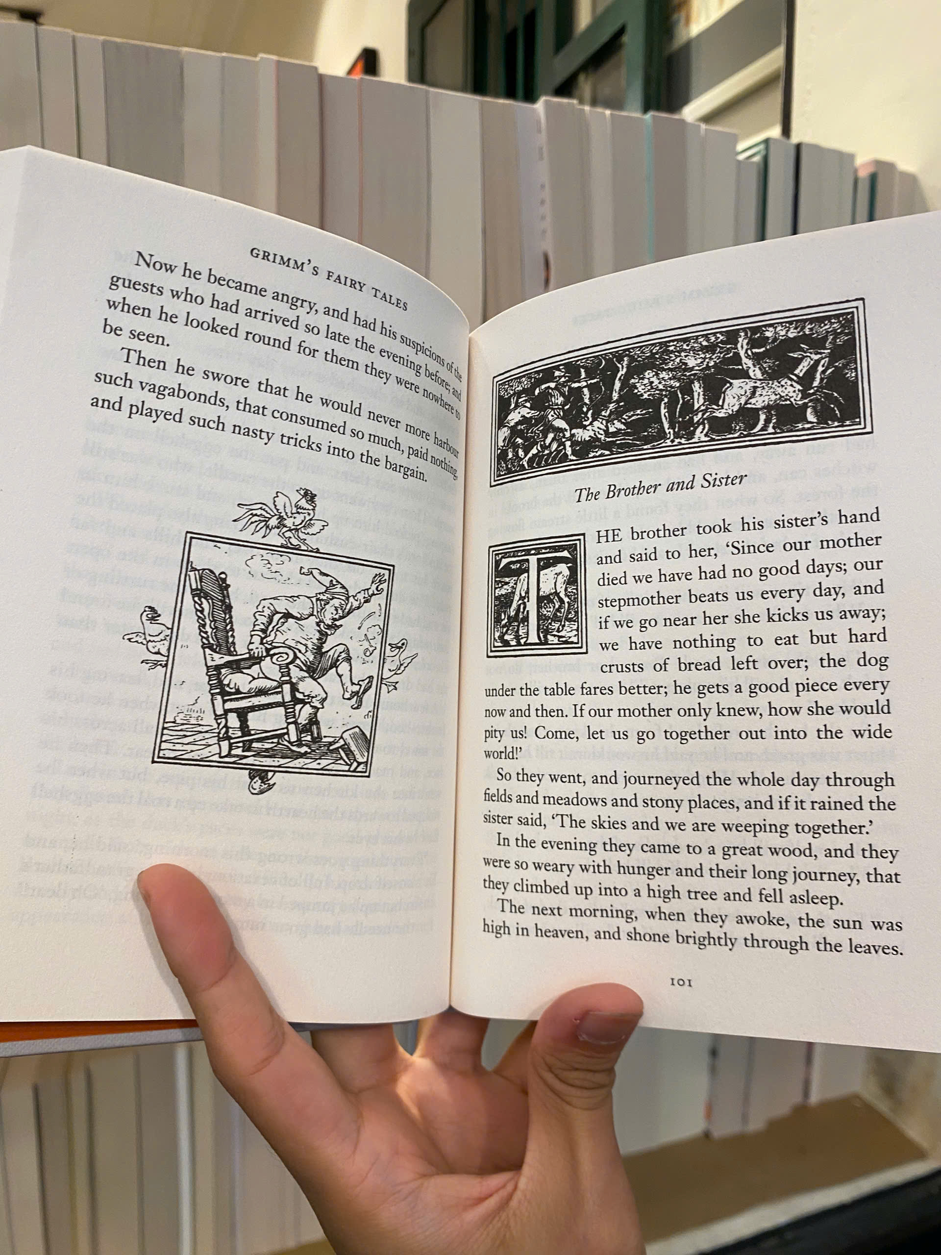 Sách - Grimm's Fairy Tales by Jacob Grimm | Classic Literature / Ngoại văn Kinh điển Bìa cứng