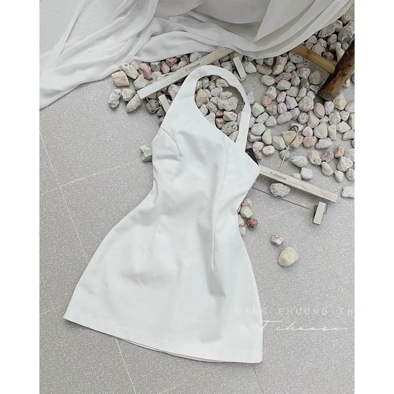 ĐẦM CỔ YẾM KHOÉT VAI