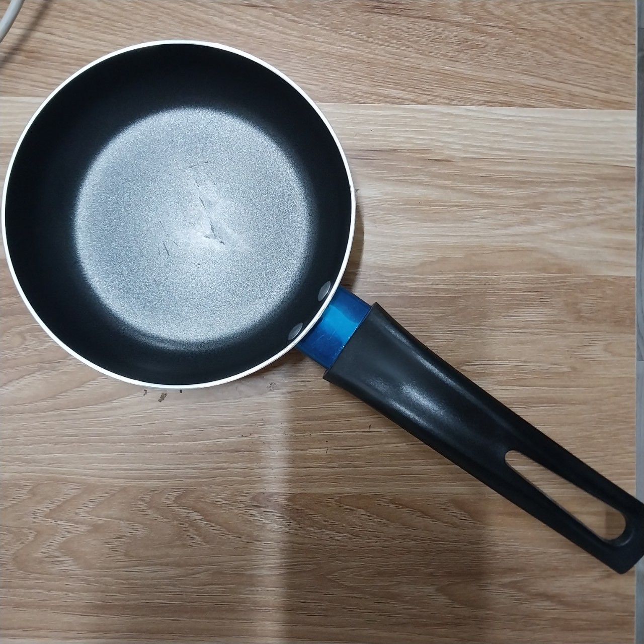 Chảo chiên Trứng Mini 14cm Elmich Chảo Xào đồ ăn cho Bé Vô Cùng Tiện Lợi Và Xinh Xắn