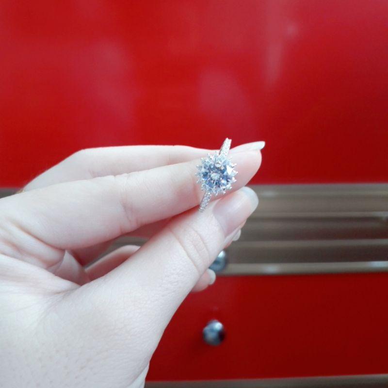 Nhẫn hoa đính đá YN JEWELRY