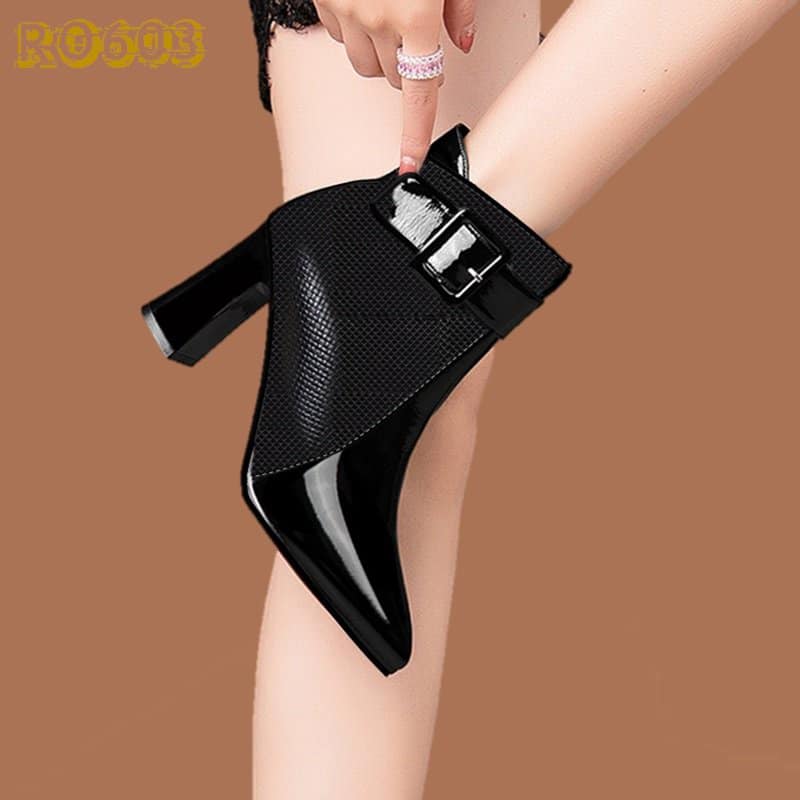 Giày boot bốt nữ cổ thấp 8 phân hàng hiệu rosata màu đen cao cấp ro603