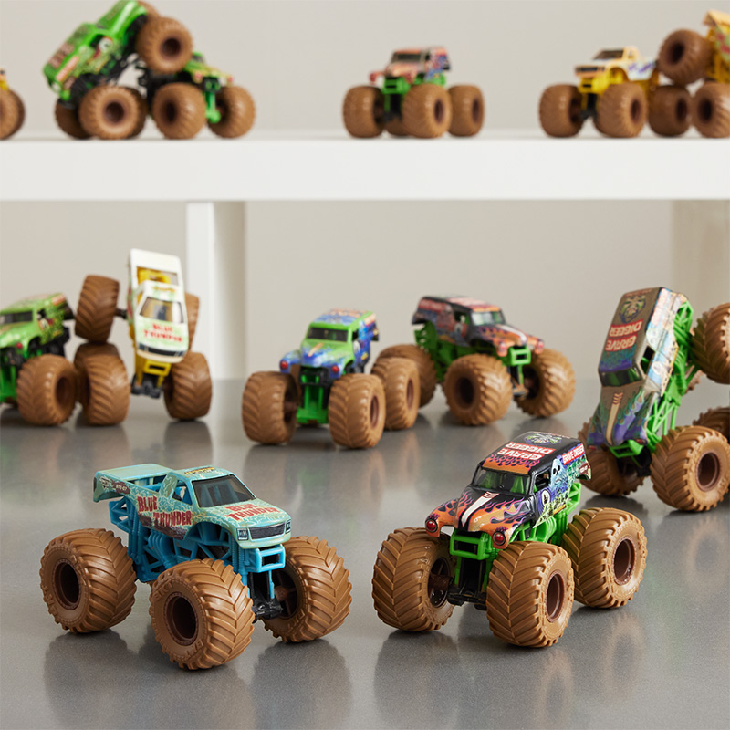 Đồ Chơi MONSTER JAM Ô Tô Chiến Xe Muder Bí Ẩn 6065345