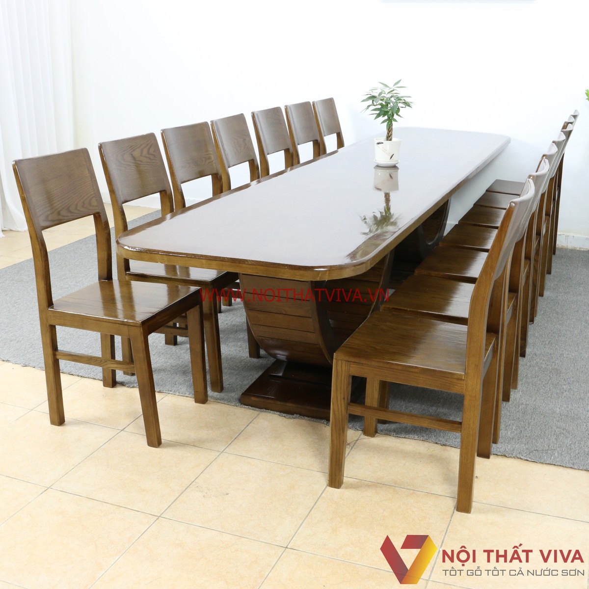 Bộ Bàn Ăn 14 Ghế Gỗ Sồi Nga Sơn Màu Óc Chó Sang Trọng Tinh Tế