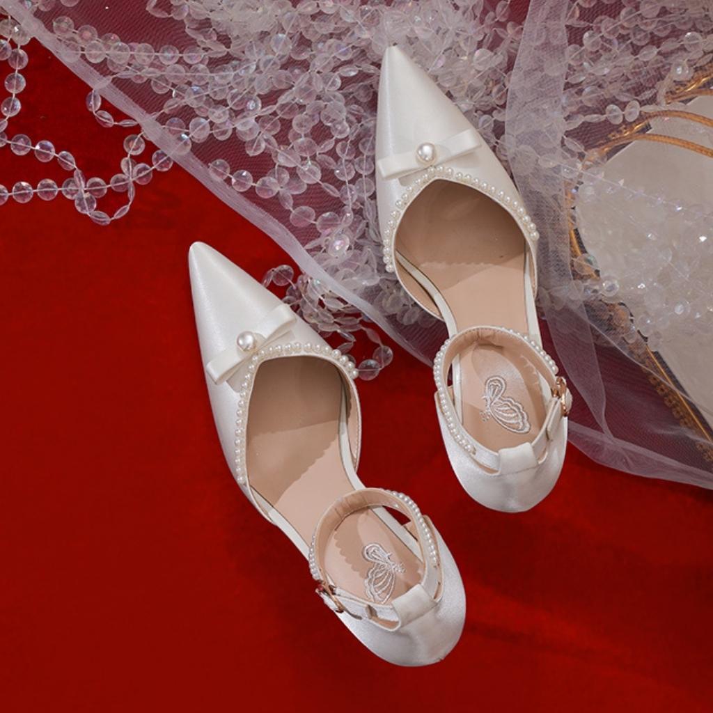 Giày cao gót, giày cao gót trắng cô dâu chất liệu lụa satin đính nơ ngọc cài quai - GCCD021