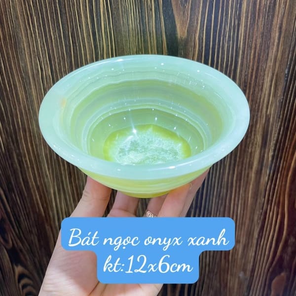 Bát Ngọc Onyx Xanh, Trang trí ban thờ, vật phẩm thờ cúng