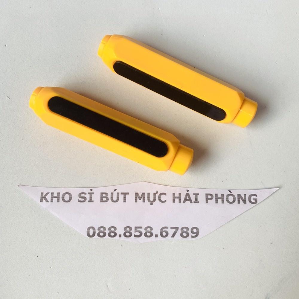 Kẹp phấn viết bảng dụng cụ trợ giảng, giành cho giáo viên và học sinh