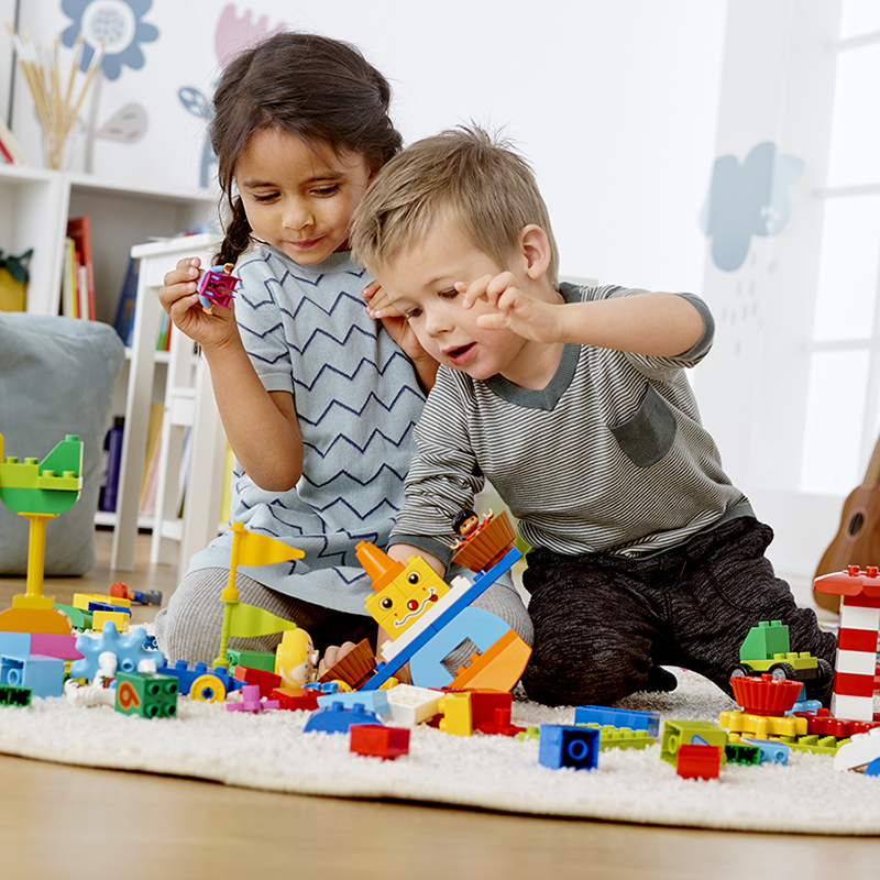 Bộ Lắp Ráp LEGO EDUCATION Công Viên Của Bé 45024 (295 Chi Tiết)