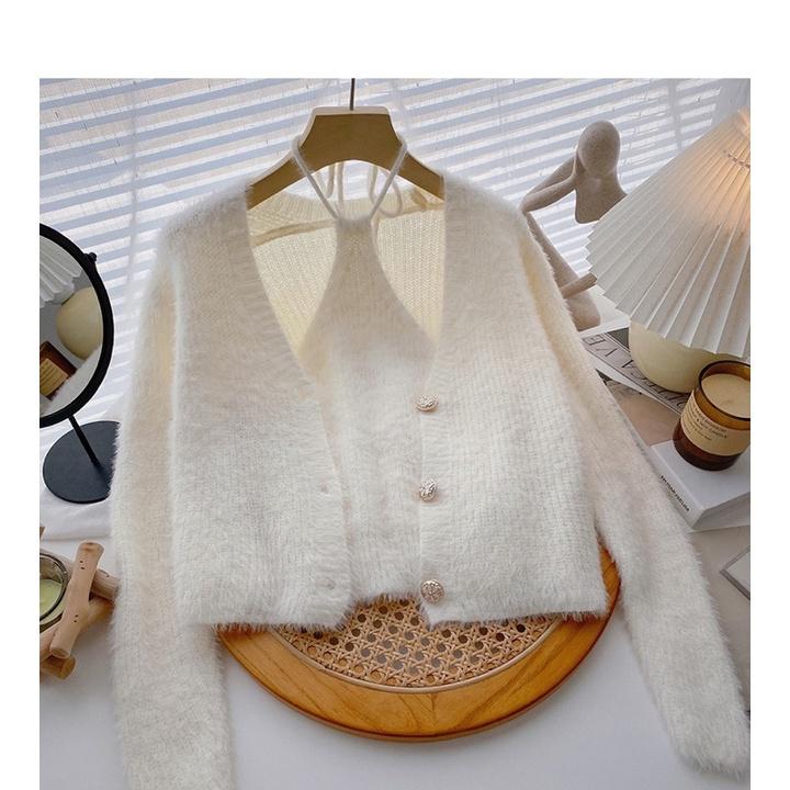 Set áo cardigan và áo yếm cột dây len lông