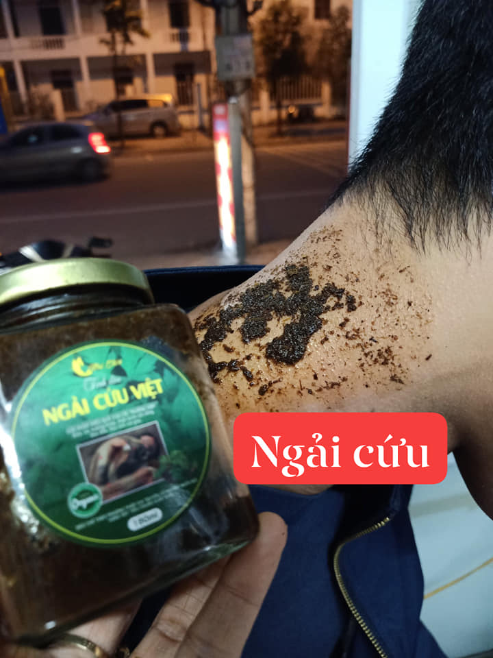 Tinh dầu ngải cứu việt  200ml