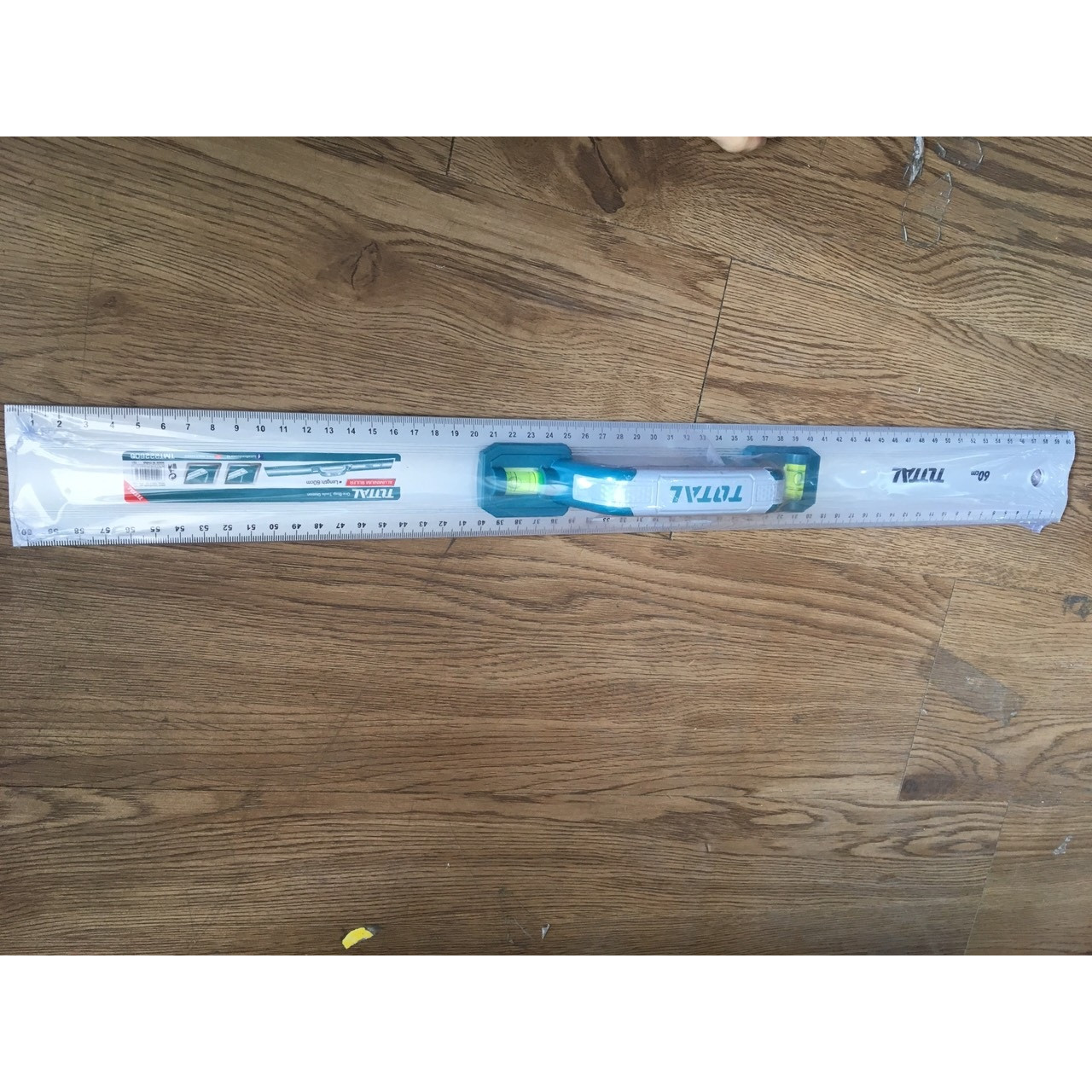 Thước nhôm 60cm total TMT222606