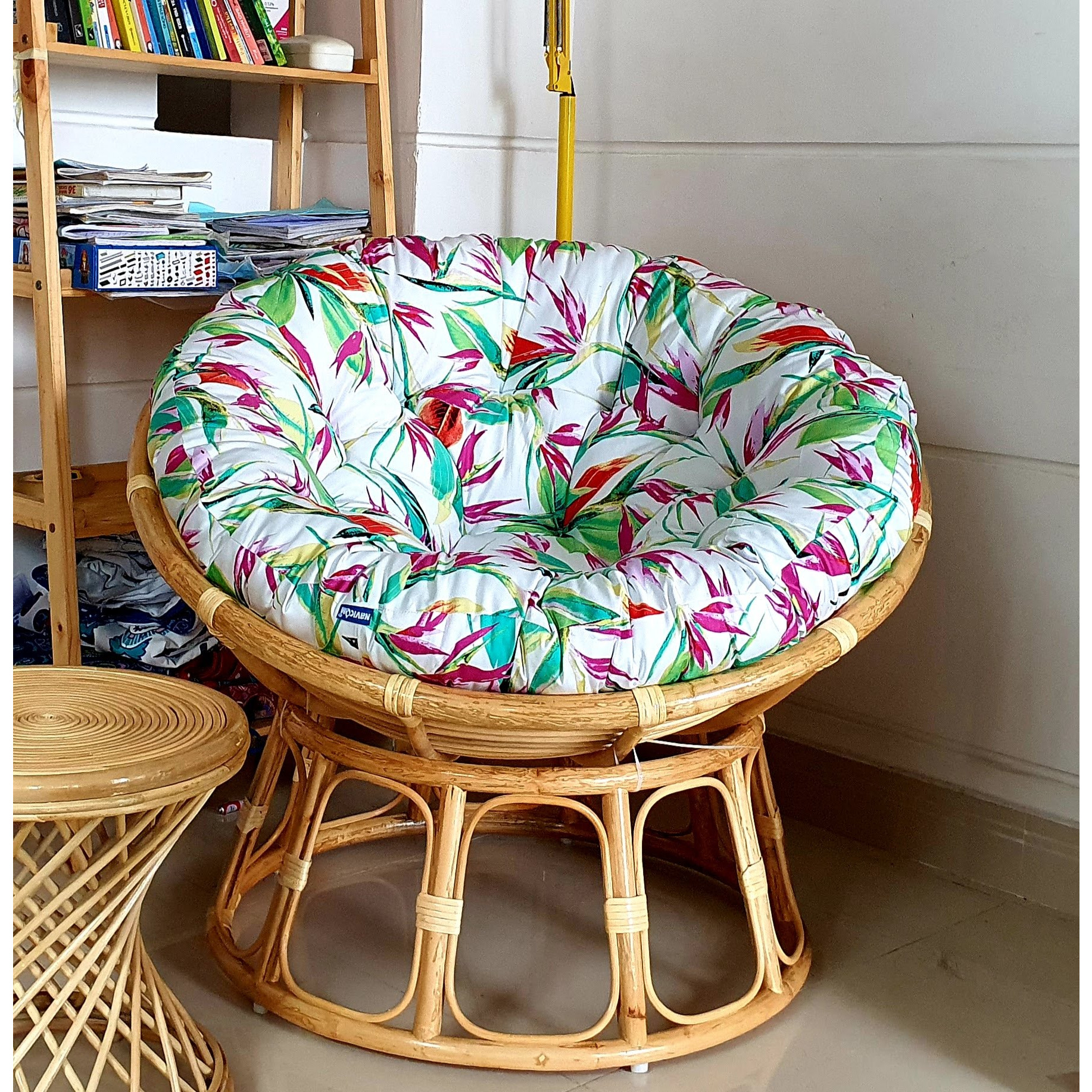 Ghế thư giãn papasan hoạ tiết hoa lá