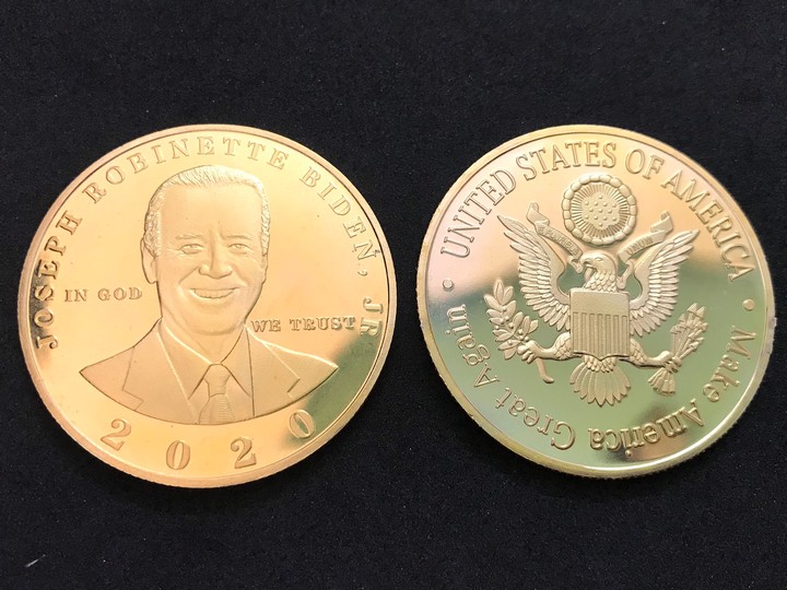 Xu lưu niệm Biden màu vàng, chất liệu Niken mạ, dùng để sưu tầm, trưng bày bàn sách, bàn tiệc, làm quà tặng - TMT Collection.com - SP005091