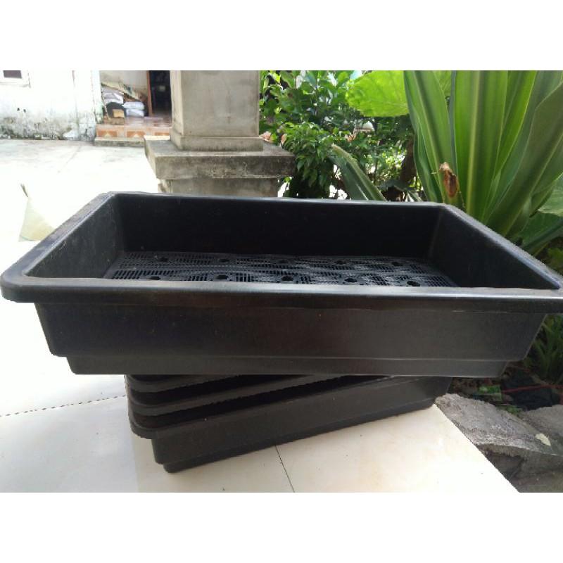Kệ kê chậu trồng rau sạch ban công, sân thượng hộp kẽm 14mmx14mm.Rộng 30cm; Dài 50cm; Cao 20cm
