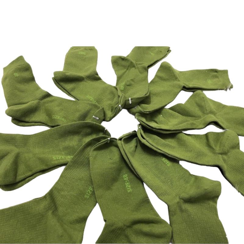 Tất xanh rêu, tất nam cổ cao chất liệu cotton co dãn 4 chiều. Vớ xanh dáng CA vải thun mát cực xịn trông hơi bị chiến.