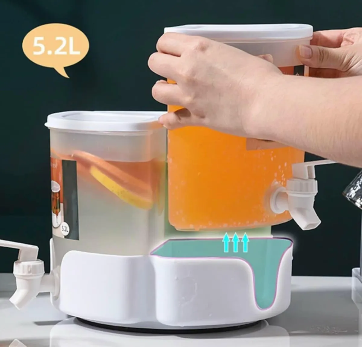 Bình đựng nước 3 ngăn bằng nhựa có vòI xoay 360 độ-HT