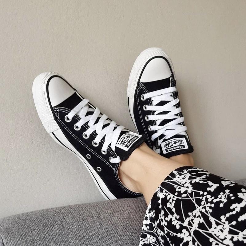 Chuck Taylor Classic Black Canvas Low | Giày Thể Thao Đen Cổ Thấp M9166C