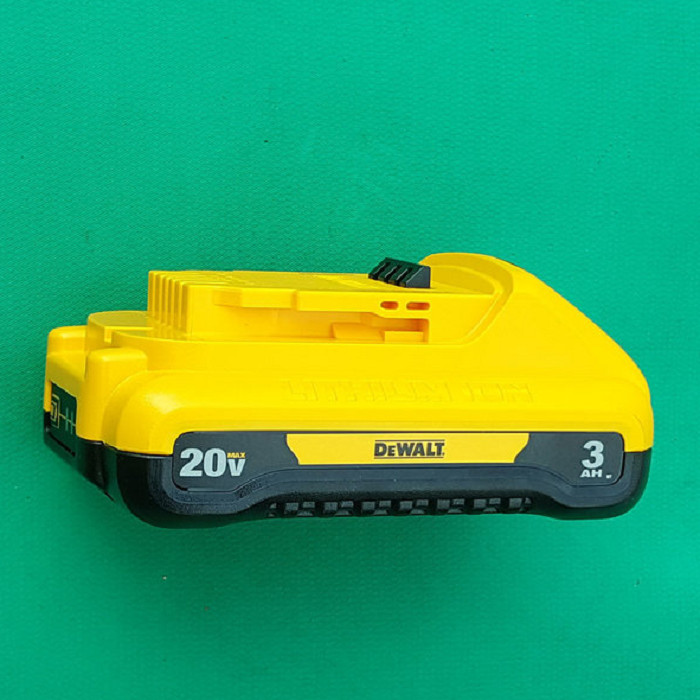 Pin Li-ion cho máy khoan 18V-3Ah Dewalt DCB187-KR