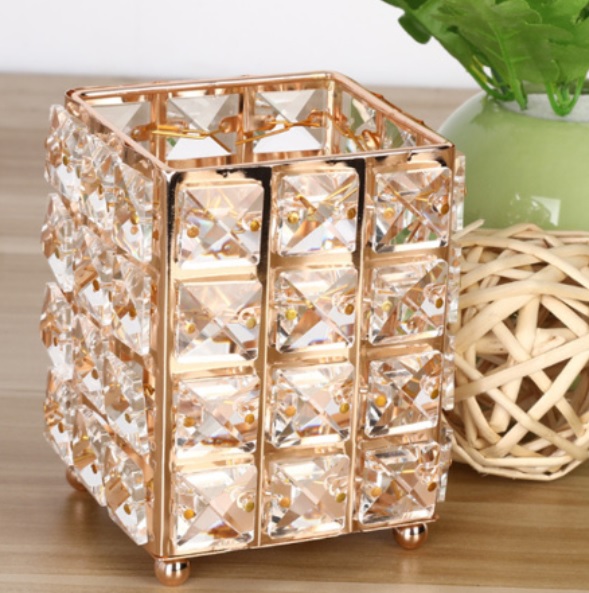 Cốc Đựng Mỹ Phẩm Đính Đá